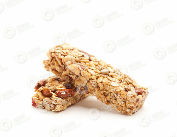 Healthy cereal energy bars in three different flavours